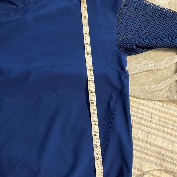 Hooded pullover - Picture 3 of 4